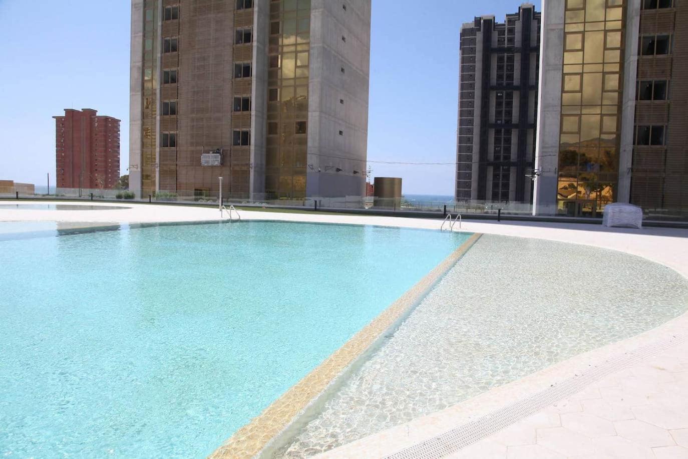Sky Intempo Resort & Spa Benidorm Apartment Exteriör bild